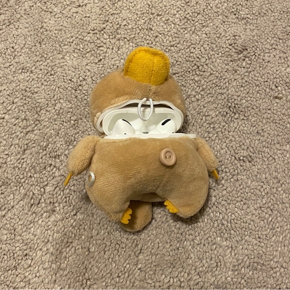 Duck Plush Airpod Pro Case - Picture 2 of 5